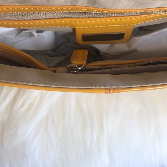 Alfani Purse - Picture 9 of 11